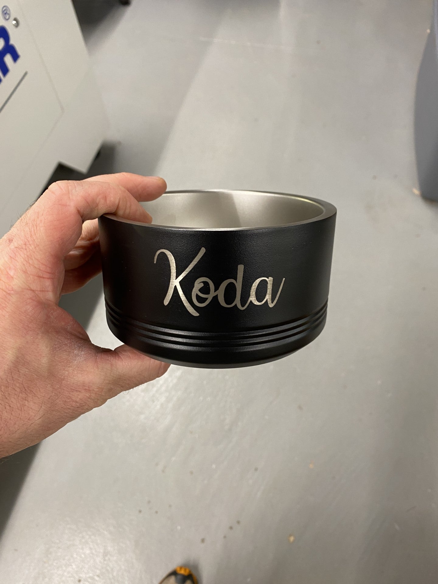 Custom Dog Bowls - Personalized for Pets